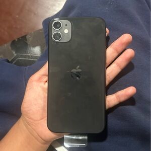 iPhone 11 battery life at 100%